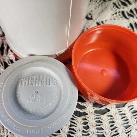 Thermos Lot of 2 Model 6002 10 oz & Food Container Insulated Jar Vintage - Picture 8 of 10
